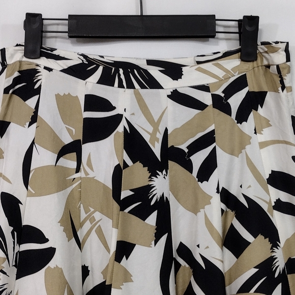 Vintage Coldwater Creek 100% Silk Floral Pleated Skirt Women's S Cream Black 90s - Picture 2 of 10